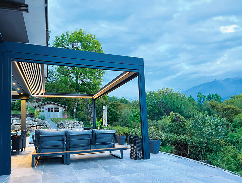 pergola toit retractable