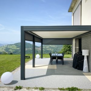 Pergola alu bioclimatique - adossée - Saint-Martin-d'Uriage (38) pergola alu bioclimatique - adossée - saint-martin-d'uriage (38) – image 2