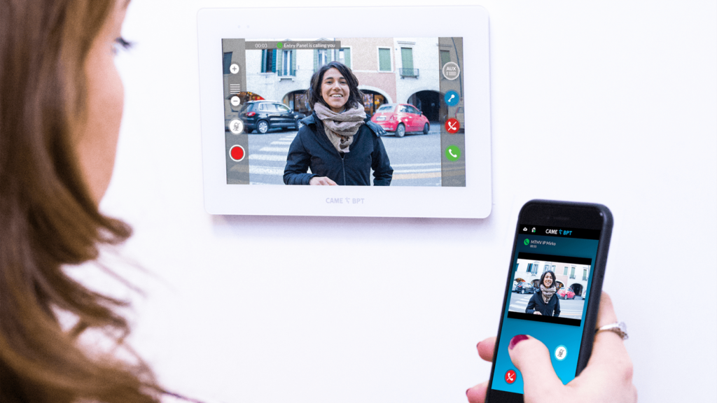 visiophone-wifi-connecte-smartphone