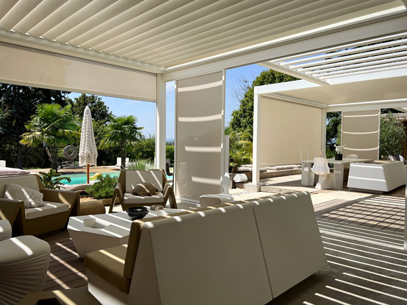 pergola bioclimatique lames orientables lissieu
