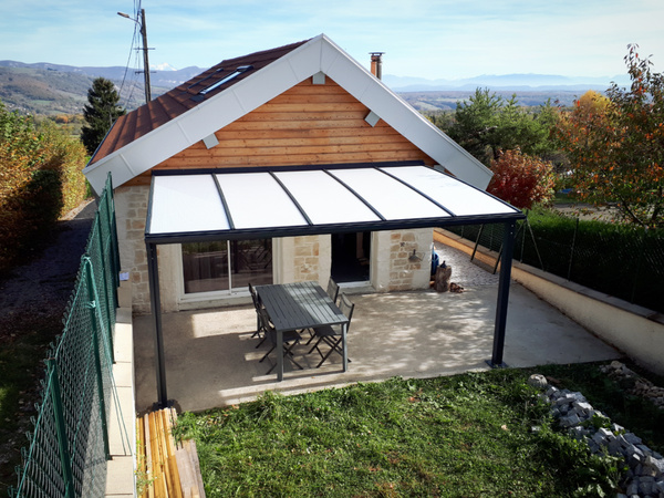 1. pergola alu adossee toit polycarbonate