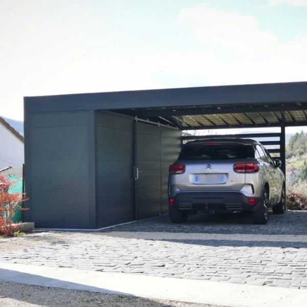 carport avec local ferme