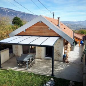 Pergola alu et polycarbonate - adossée - Gex (01) pergola alu et polycarbonate - adossée - gex (01) – image 2