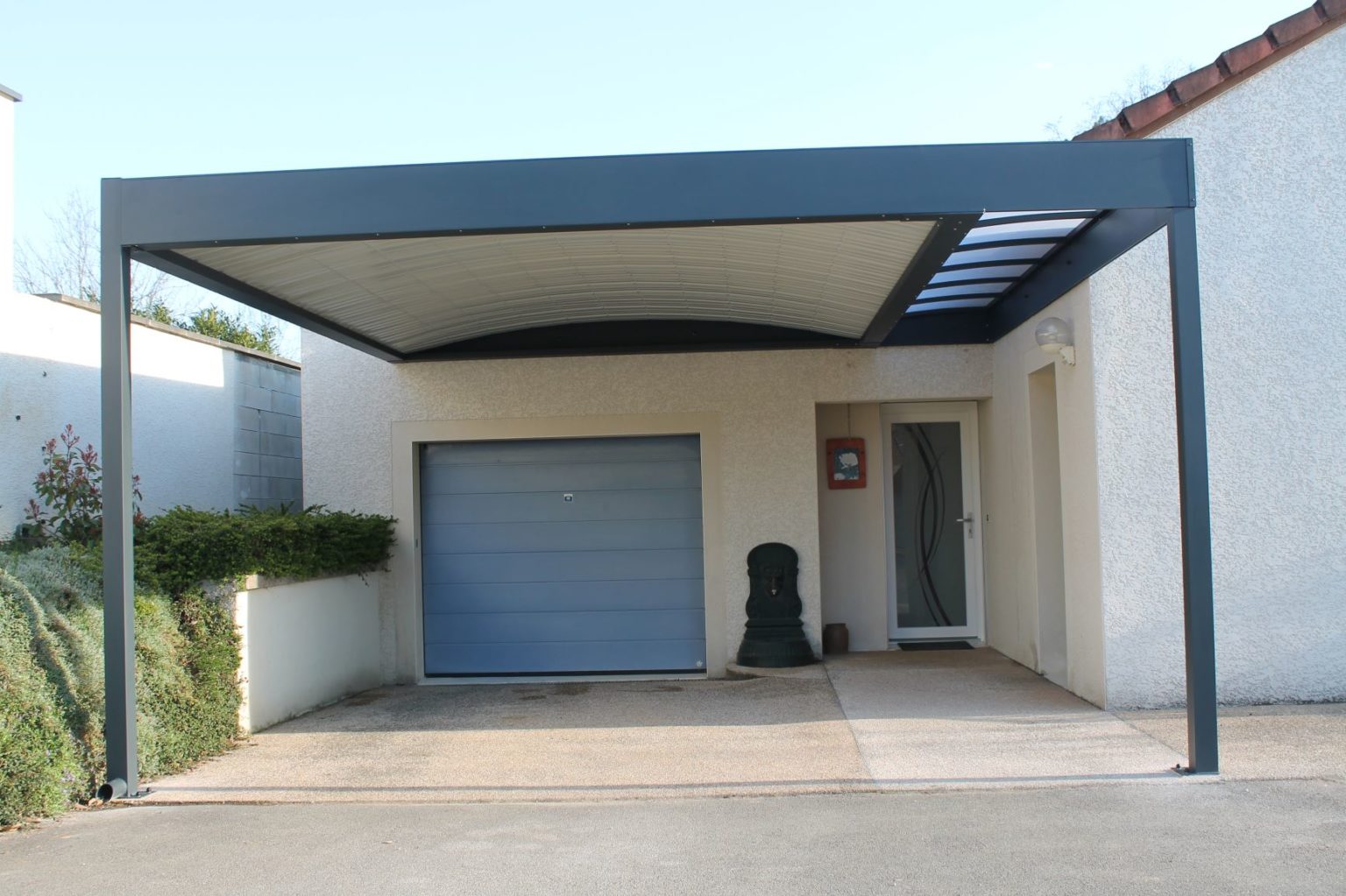 Carport alu simple - adossé - Besançon (25) carport alu simple - adossé - besançon (25)