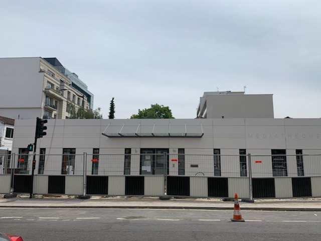 Auvent professionnel alu et polycarbonate - Levallois-Perret (92) auvent professionnel alu et polycarbonate - levallois-perret (92) – image 3