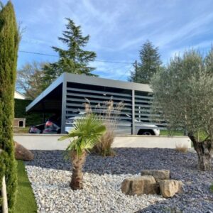 Carport alu 3 voitures - autoportant - Lozanne (69) carport haut de gamme aluminium a lozanne 1 pnzm1u1c6eg1vbfpharbargwblyuevhw2se2x5enis