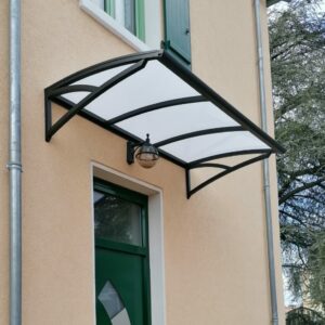Marquise cintrée alu et polycarbonate - Tassin-la-Demi-Lune (69) marquise sur mesure aluminium tassin 1024x982 1