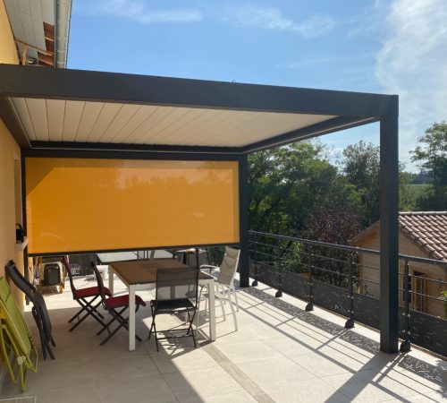 Pergola bioclimatique balcon - indépendante - Lozanne (69) pergola bioclimatique balcon - indépendante - lozanne (69) – image 4