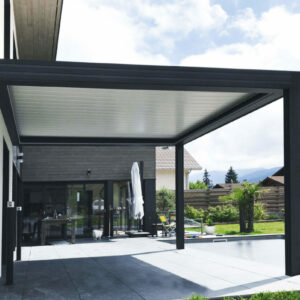 Pergola alu bioclimatique - adossée - Bons-en-Chablais (74) pergola alu bioclimatique - adossée - bons-en-chablais (74) – image 3