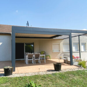 Pergola alu bioclimatique - adossée - Montbrison (42) pergola alu bioclimatique - adossée - montbrison (42) – image 3
